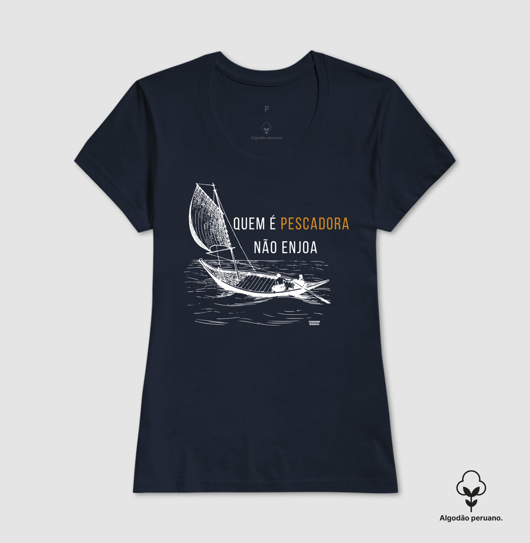 Camiseta Premium QUEM É PESCADOR NÃO ENJOA