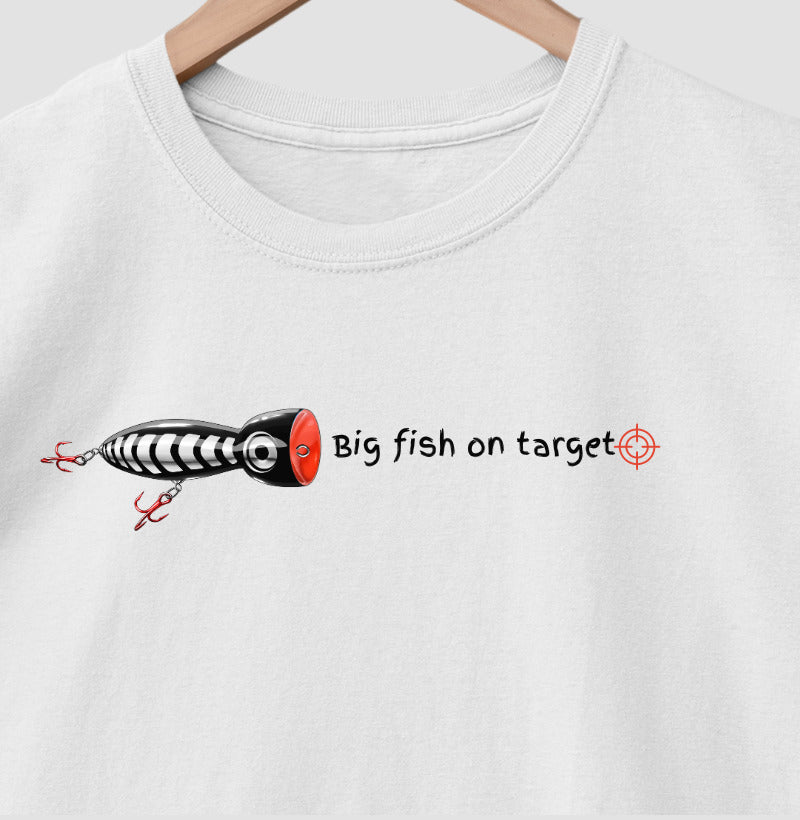Camiseta PEIXE GRANDE NO ALVO
